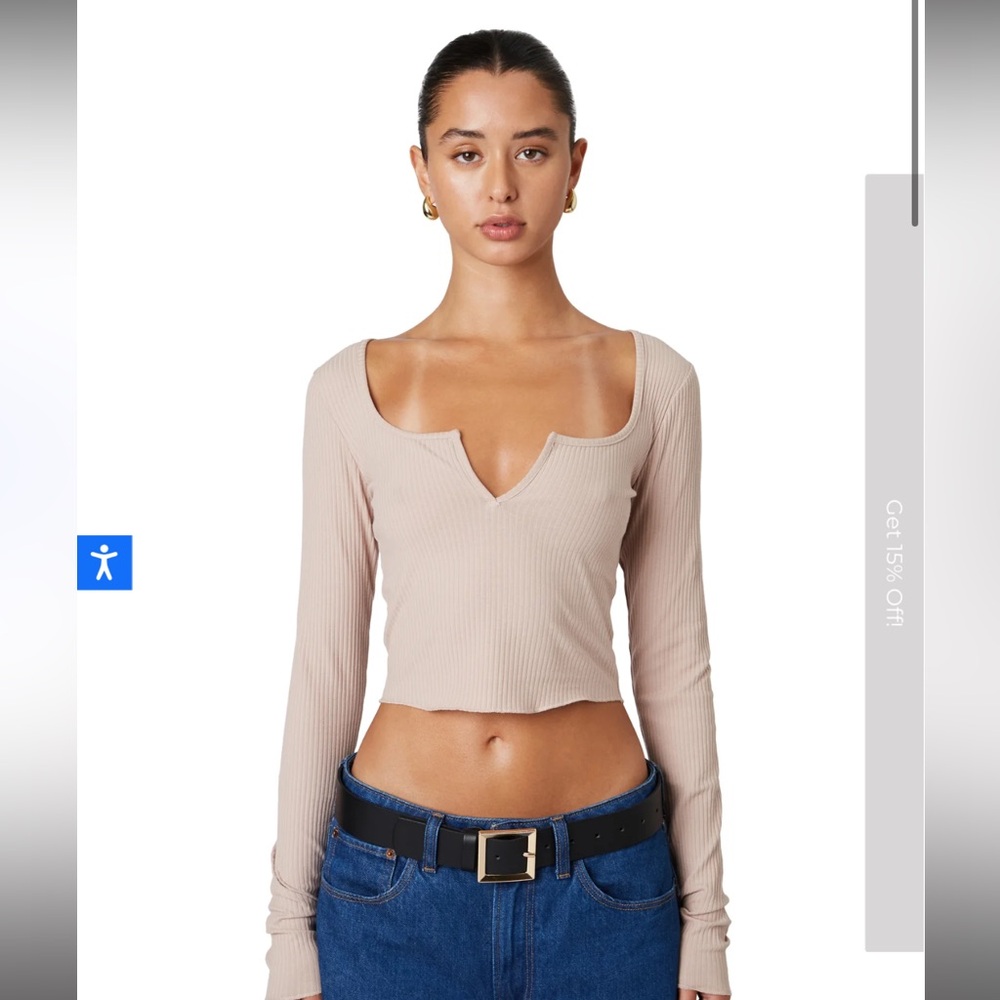 Nia Notched Rib Tee